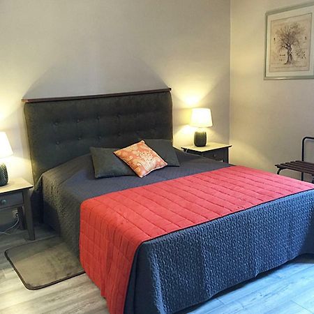 Bed and Breakfast Au Jardin D'Amphora Ginestas Экстерьер фото