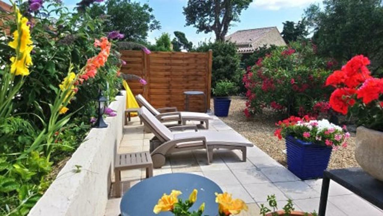 Bed and Breakfast Au Jardin D'Amphora Ginestas Экстерьер фото